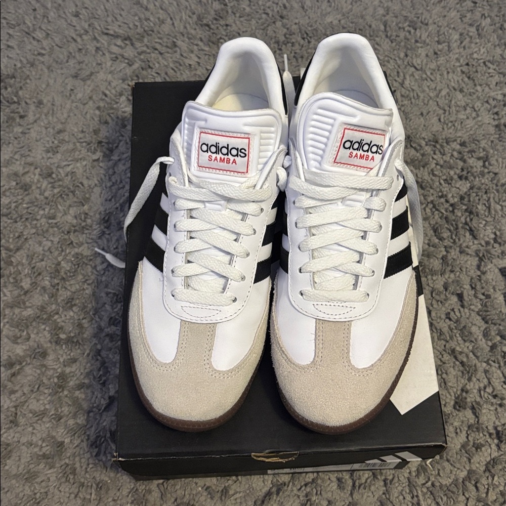 Adidas Samba - Picture 2 of 4